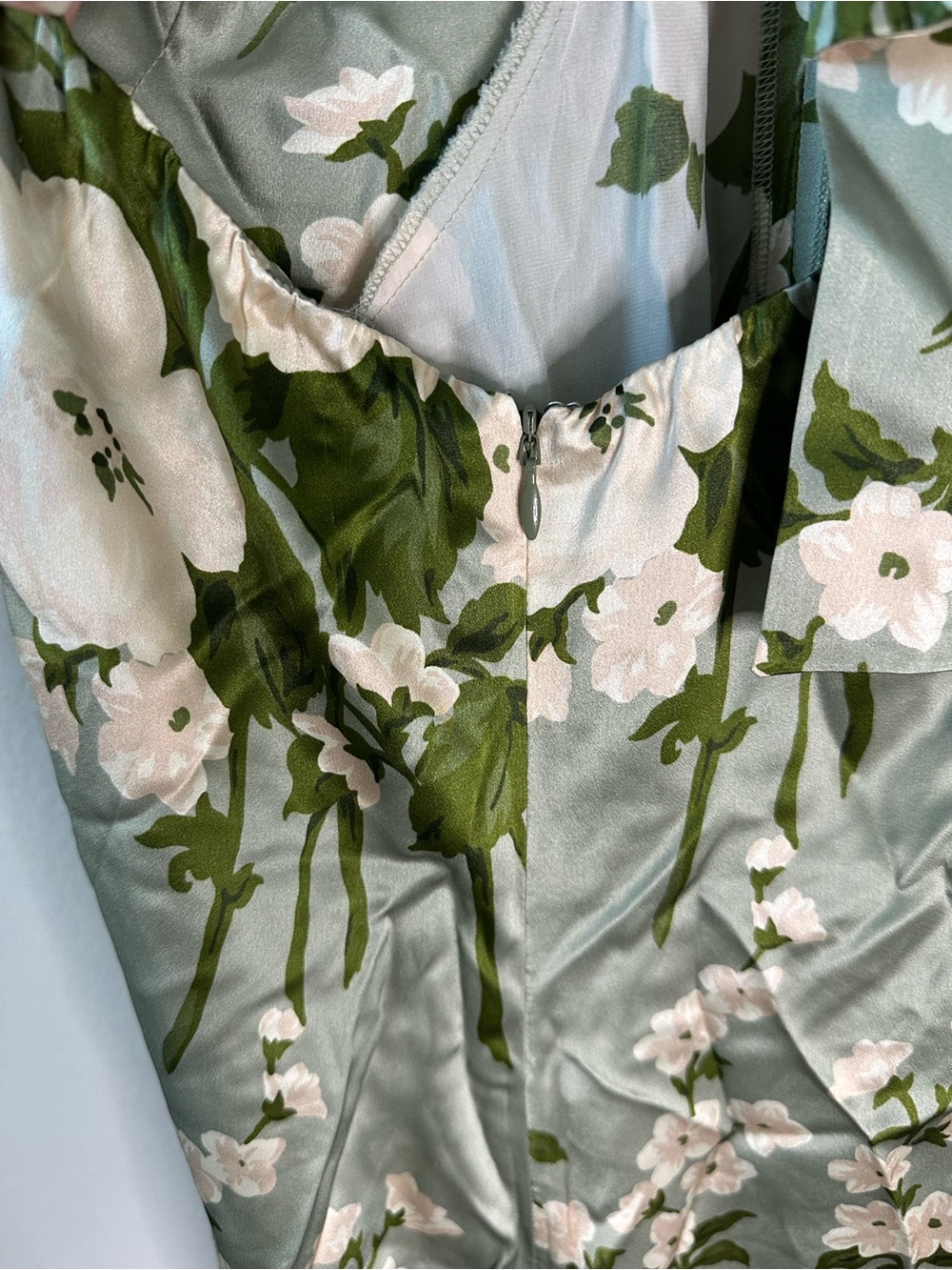 REFORMATION Veria Maxi Silk Floral Dress SZ US 4 NWT - Picture 6 of 8